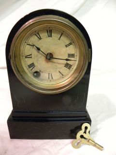 ANTIQUE AMERICAN TERRY CLOCK COMPANY PARLOR CLOCK CLEAN AND RUNNING 