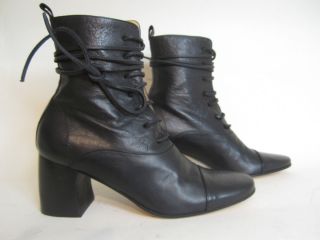 Ann DEMEULEMEESTER Black Leather Lace Up Boots w Curved Heel Sz 6 5 