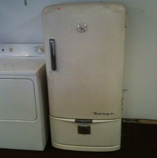 Vintage Norge Refrigerator 1952 Needs Restoration