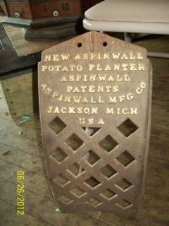    Digger Cast Iron Embosssed Cover Plate Aspinwall Jackson Michigan