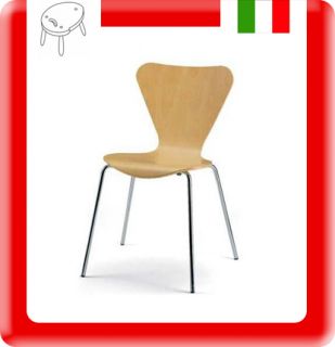 Sedia Impilabile in Legno Arne Jacobsen Seven Chair
