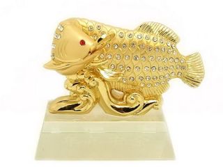 Gold Dragon Arowana Fish to Attract Wealth & Money Luck   Feng Shui 