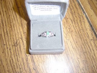 Sterling Silver Emerald Ring Size 9 Green Stone Avon