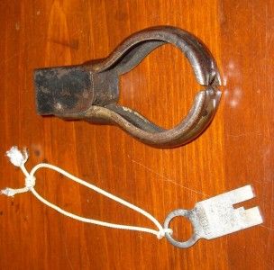 rare antique backus novently co locking clamp key