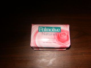 Palmolive Naturals Bar Soap Choice of Scent 3 Bars