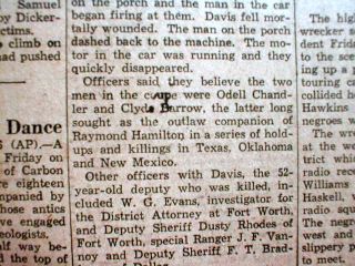   LOCAL Dallas newspapers BONNIE & CLYDE Barrow kill Texas lawman Hdlne