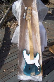 Fender Squier 50s Classic Vibe P Bass Lake Placid Blue, Mint