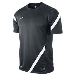  Juventus Shirts, Trikotsätze und Shorts.