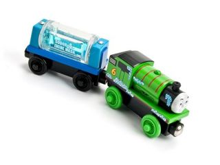 Thomas & Friends Wooden Railway Percy and the Engine Wash Car