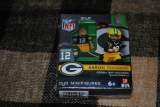 Aaron Rodgers OYO Minifigure L Go Compatible NFL Green Bay Packers 
