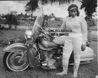 Harley Davidson Motorcycle Black Woman Photo Americana