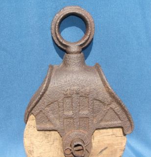 antique myers cast iron wooden barn pulley