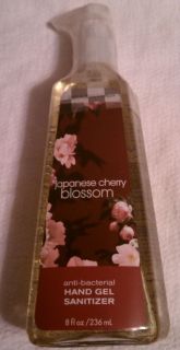 Bath & Body Works hand gel sanitizer   Japanese Cherry Blossom   NEW 