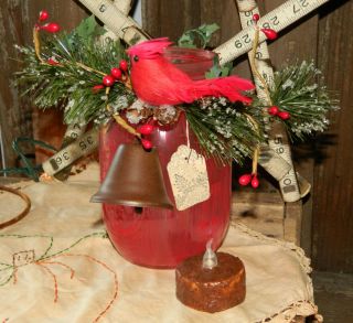 Winter Jar Evergreens Cardinal Rusty Bell Snowflake Berries Hang Tag 