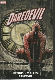   Comics Daredevil Omnibus by Bendis Maleev HC 2 SEALED New OOP