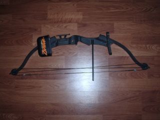 Golden Eagle Brave Compound Bow Youth Black Right Handed 22 24 Draw 