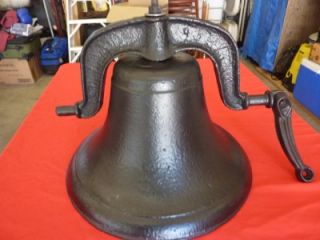 Vintage Very Large Ranch Farm Church School Cast Iron Bell Excellent 