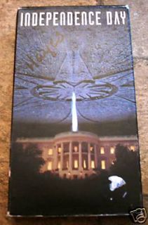 Independence Day 1996 VHS Will Smith Bill Pullman 086162411830