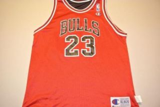 Reversible Michael Jordan Chicago Bulls Jersey Kids XL