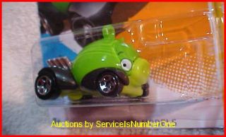 2012 Hot Wheels Angry Birds Minion Pig Lot of 4 Cars New in Hand 