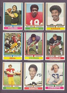 1974 Topps #378 Bob Hoskins 49ers. This card appears Near Mint or 