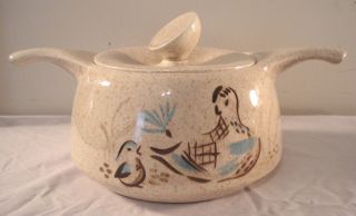 Red Wing Pottery Bob White Quail Covered Casserole Bowl