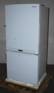 Samsung Refrigerator Bottom Freezer White RB195ACWP