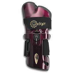 Storm Gadget Burgundy Bowling Glove Right Handed Medium