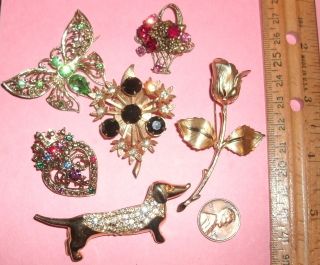Mixed Brooch Collection Vintage Jewelry Lot