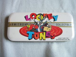 Looney Tunes Armitron Collectibles Tin Bugs Bunny Tweety