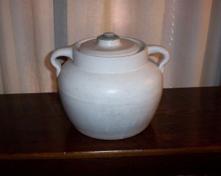 antique old stoneware crock with lid 3 on the bottom