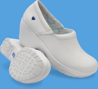 Womens Nurse Mate Shoes Style Bryar 8 5 White New in Box