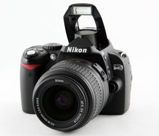 Nikon D40 6.1 MP Digital SLR Camera Kit w/ 18 55mm AF S ED Zoom Lens 