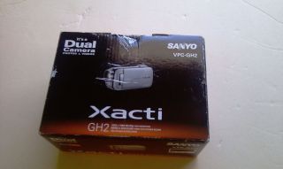 Sanyo Xacti VPC GH2 14mp 12x Dual Video Camera Camcorder Full 1080 HD 