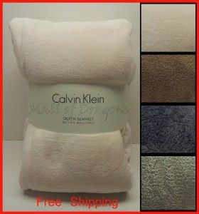 Calvin Klein Plush Queen Size Blanket 98in x 92in