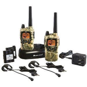  Two 2 Way Radio Walkie Talkie 36 Mile FRS GMRS Pair Camo New