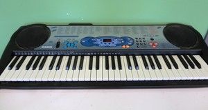 Casio LK 42 Electronic Keyboard MIDI Key Lighting Keyboard 61 Keys 