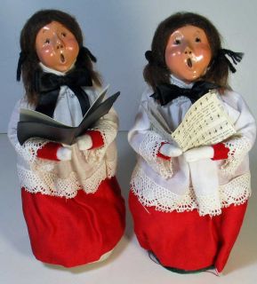 set of 2 byers choice carolers 1983 excellent condition some writing 