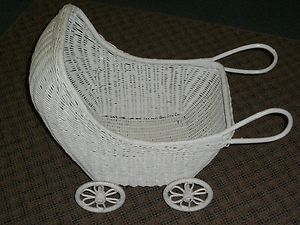 Vintage White Wicker Baby Doll Carriage Buggy Stroller