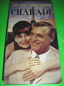 CHARADE ~ CARY GRANT & AUDREY HEPBURN ~ VHS MOVIE