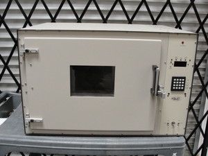   Systems EC02 Environmental Test Oven Chamber 100° to 300°C