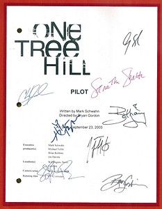   Tree Hill Signed Script rpt Chad Michael Murray James Lafferty