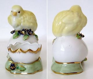 Vintage Easter Yellow Chick Porcelain Eggshell Pin Tray