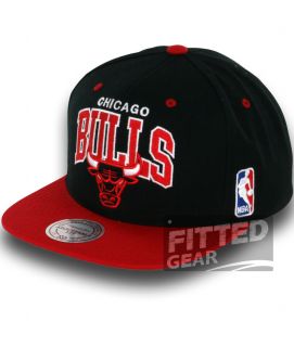 Chicago Bulls Arch Two Tone BK RD Black Red Snapback Mitchell Ness Hat 