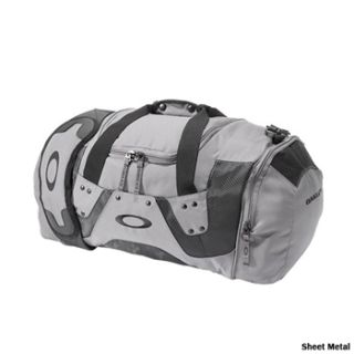  oakley small carry duffle bag 31l 58 30 rrp $ 72 88 save 20