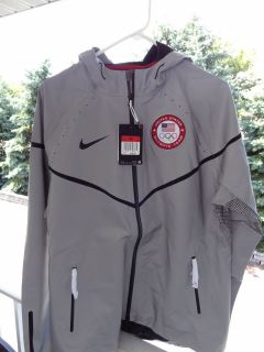 New Mens Large USA 2012 Olympics Nike Medal Stand Podium Jacket Phelps