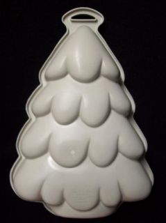 Wilton Microbakes Christmas Tree Cake Pan Mold