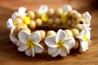 White Yellw Plumeria Fimo Clay Bead Elastic Bracelet Anklet Hawaiian