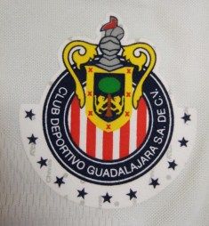 screen printed club deportivo guadalajara s a de c v badge