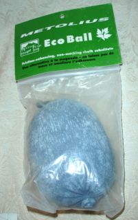 This is aMETROLIUS Eco Ball NEW Rock Climbing Gear. For Chalk It is